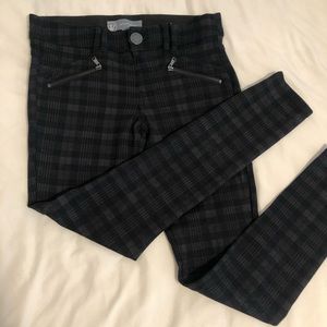 Plaid Ab-solution skinny pant